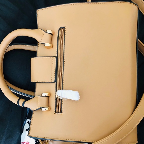 LA TERRE FASHION Handbag - Picture 3 of 7